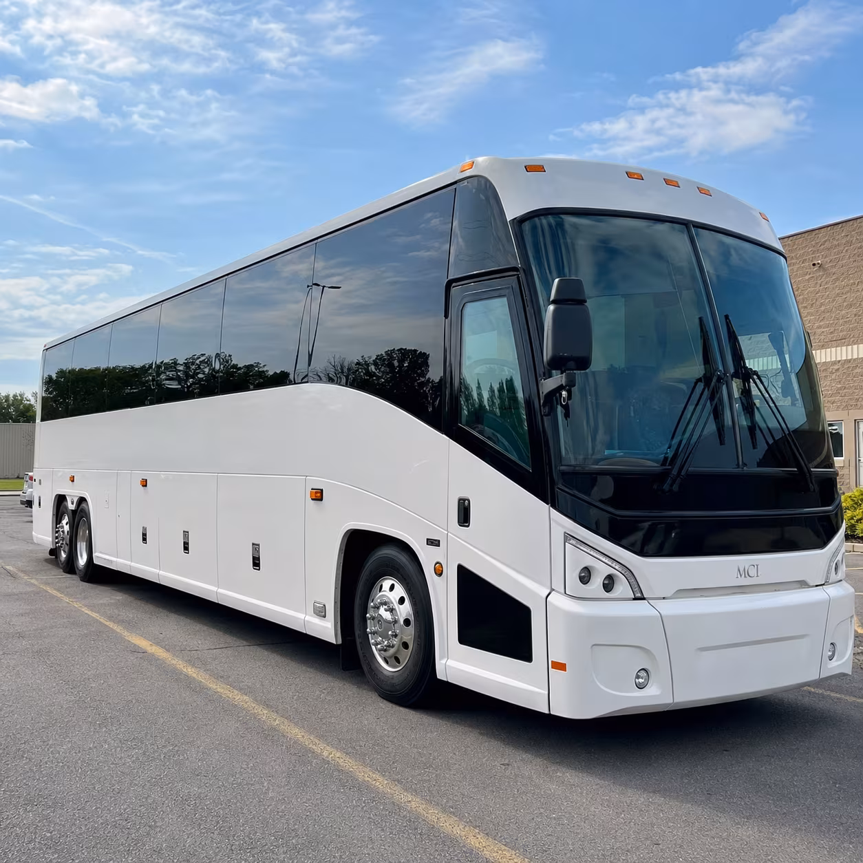 group transportation to concerts and festivals at mizner park amphitheater